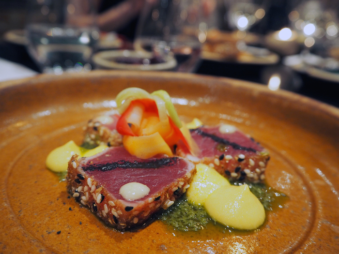 Sesame seared tuna, sweetcorn & ginger puree, pickled carrot & chive oil