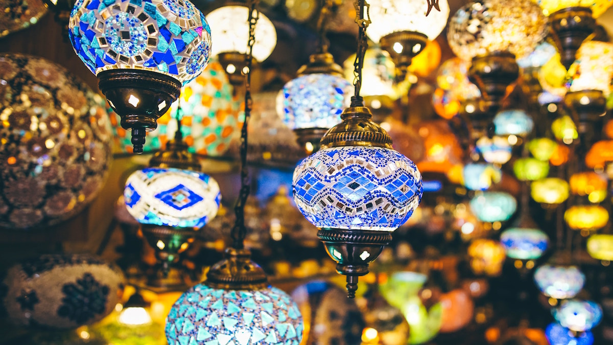 Adelaide’nin en son zanaat deneyimiyle kendi Türk Mozaik Lambalarınızı yaratın • Glam Adelaide
