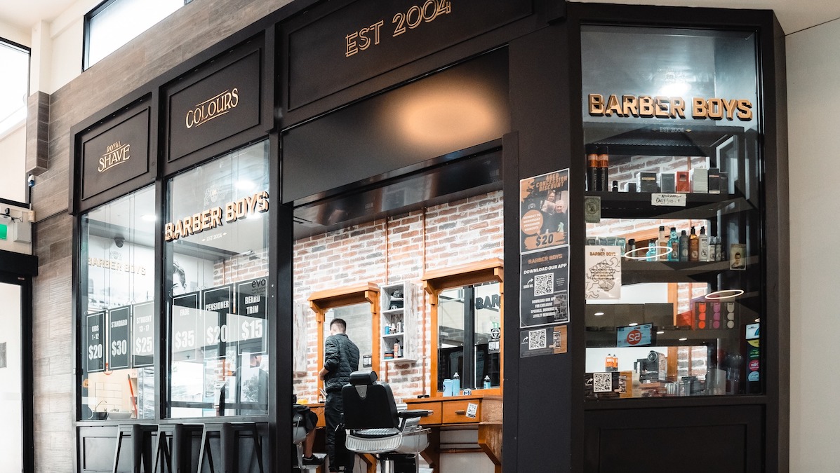 Barbershops Near Me in Kent  Find Best Barbers Open Near You!