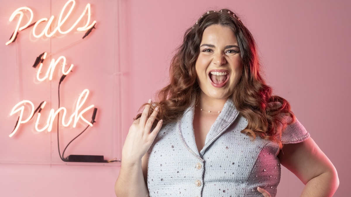 FRINGE: Sink or SING! returns to Adelaide with bigger vibes, pop anthems and full-blown singalong energy