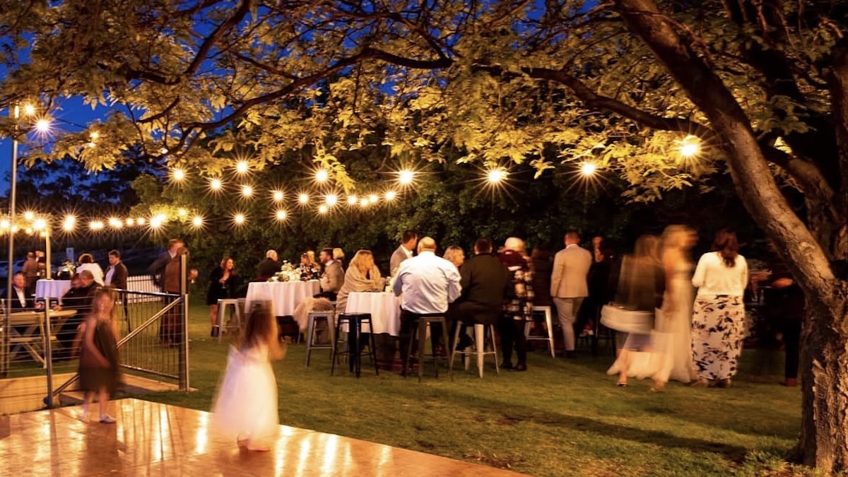 Eldredge Wines brings a night of live music, dance floors, and chef-cooked meals to a unique ’dinner in the dam’