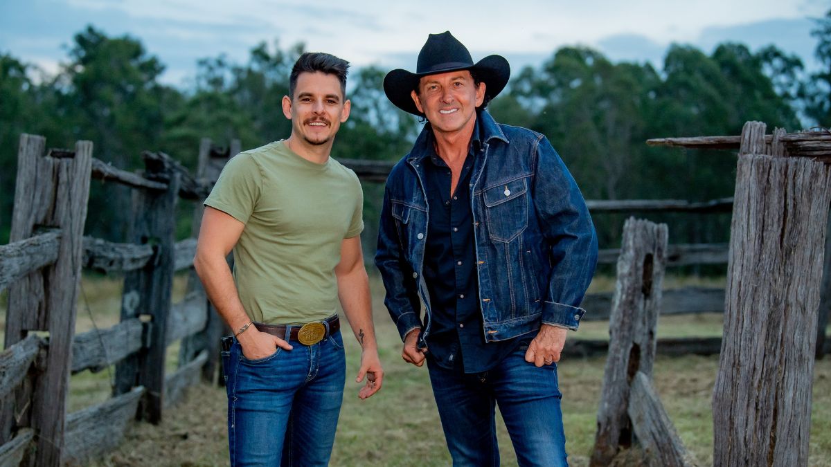 Country music stars Lee Kernaghan and James Johnston to headline The Bend Classic this October Country music stars Lee Kernaghan and James Johnston to headline The Bend Classic this October