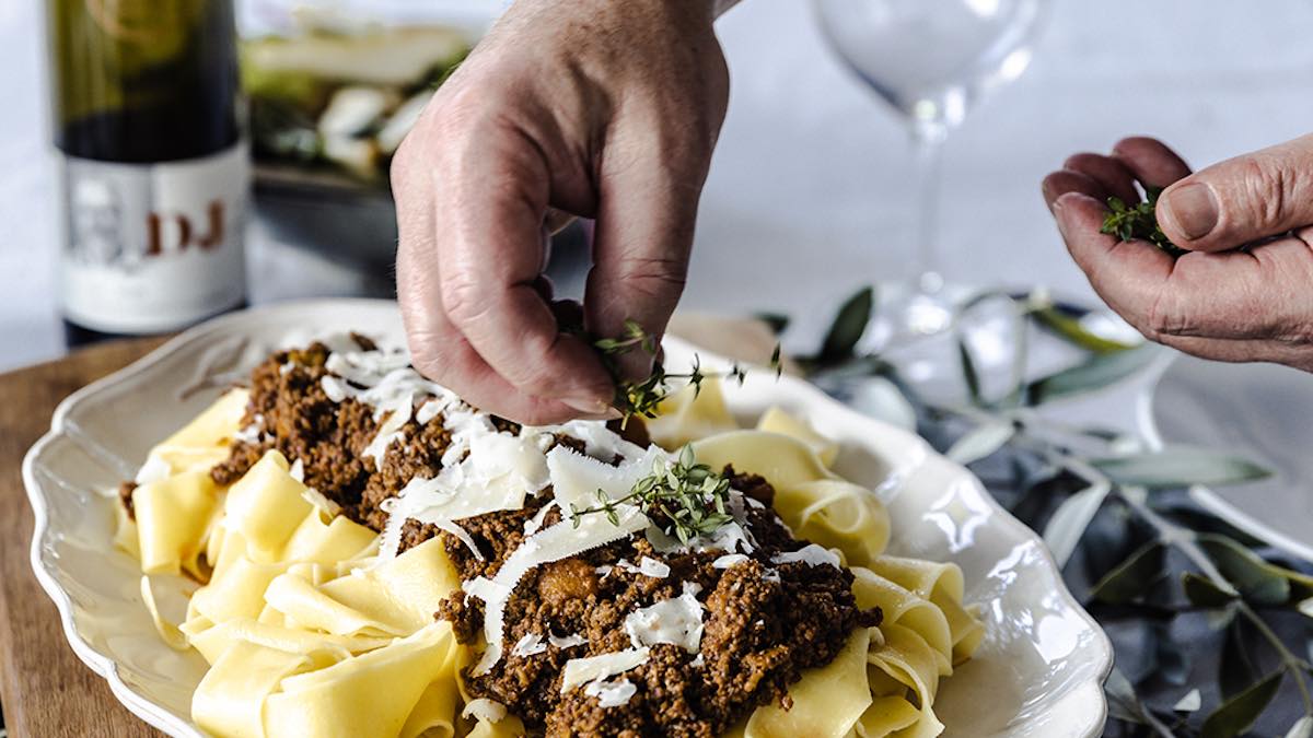 Oliver’s Taranga and Chef Andy Clappis team up for a long lunch of handmade pasta, slow-cooked proteins and alternative wines Oliver’s Taranga and Chef Andy Clappis team up for a long lunch of handmade pasta, slow-cooked proteins and alternative wines