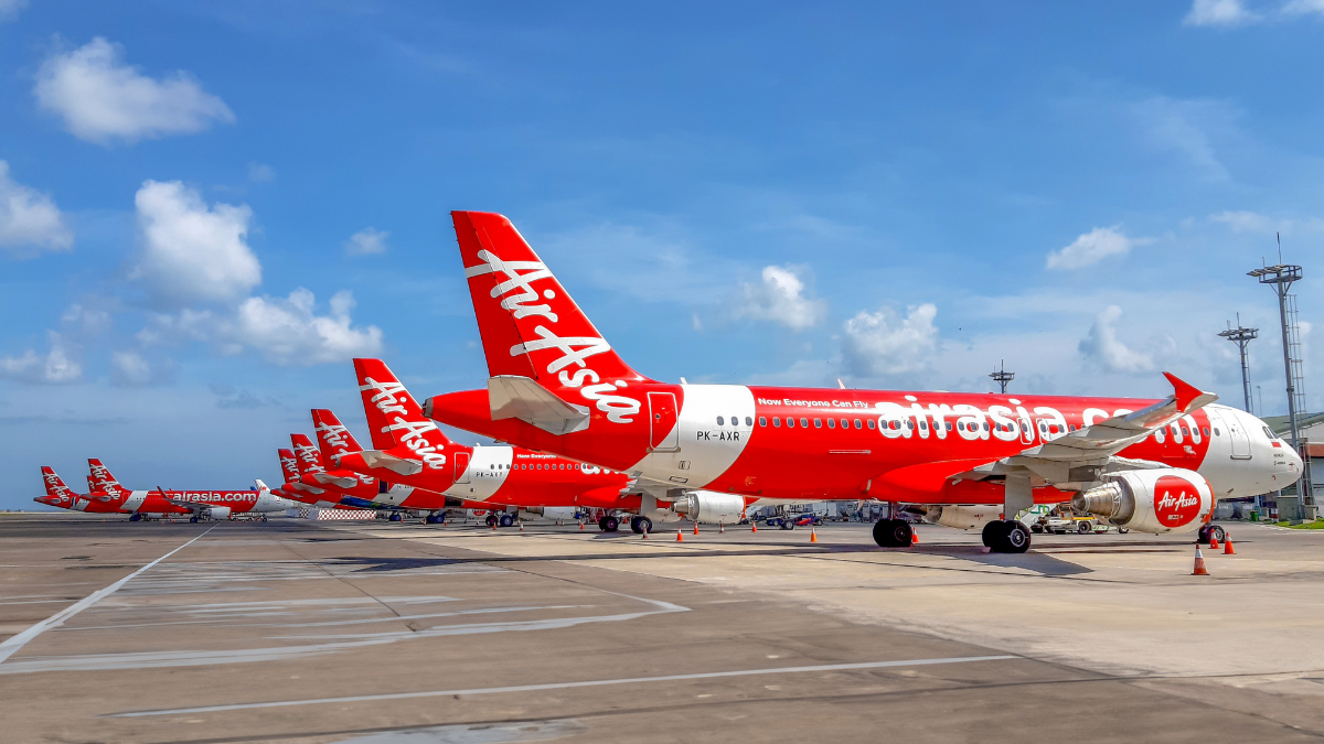 AirAsia makes history with record 150 Airbus A220 order and debuts new ...